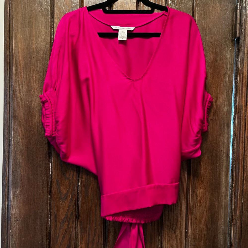 Diane von Furstenberg silk pullover blouse